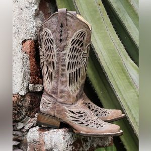 Snazzy Cross Square Toe Cowgirl Boots ✨